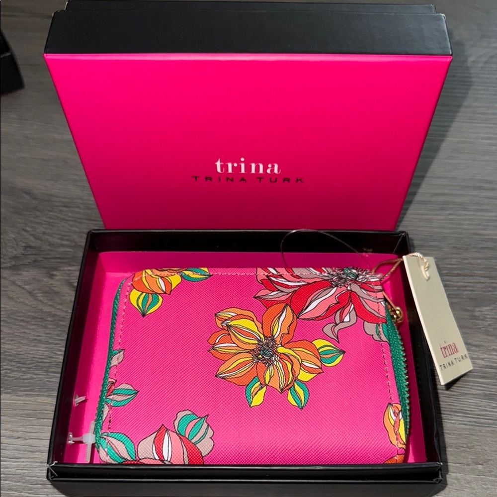 NWT Trina Turk Pink Floral Wallet